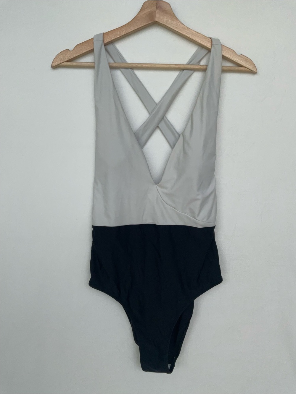 summersalt Deep dive Two-Tone Cross-Back One-Piece Swimsuit - Light Gray & Black